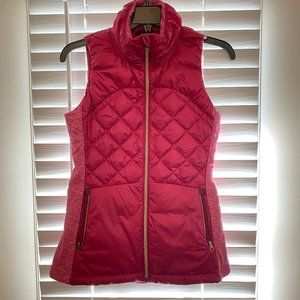 lululemon athletica Jackets & Coats - Lululemon Down for a Run Vest - Women's size 4 lululemon athletica Jackets & Coats - Lululemon Down for a Run Vest - Women's size 4